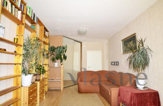Large 3 bedroom apartment for rent, Yekaterinburg - günlük kira için daire