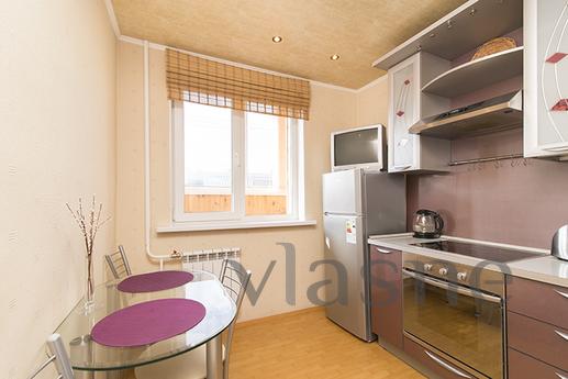 Rent 2-square for rent Airport Metro., Yekaterinburg - apartment by the day