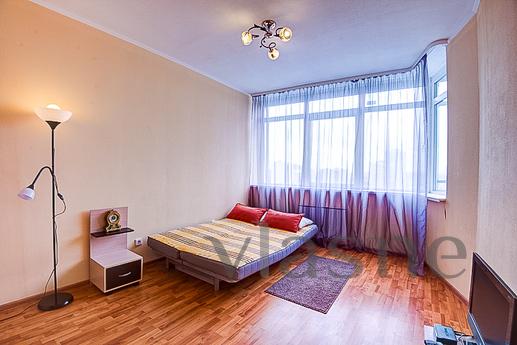 Bedroom with excellent repair., Yekaterinburg - günlük kira için daire