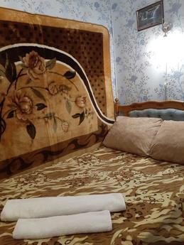I rent 2-room. apartment in the center of Bakhmut for daily 