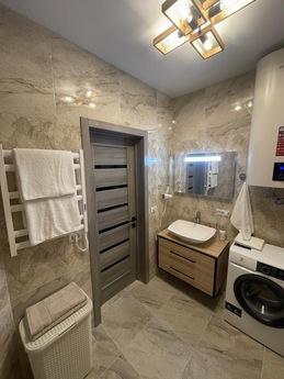 Сдам посуточно свою шикарную квартиру!, Черноморск (Ильичевск) - квартира посуточно