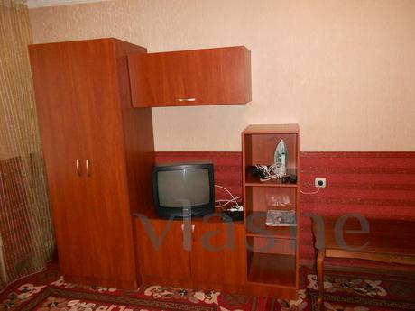 Apartment for rent, hourly, weekly on the street. Kiev. GLOB
