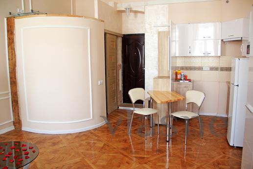Rent 1com city center VIP class, weaving, Ivano-Frankivsk - apartment by the day