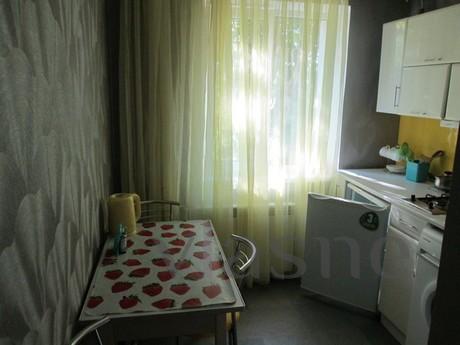 cozy apartment near the sea, Alushta - günlük kira için daire