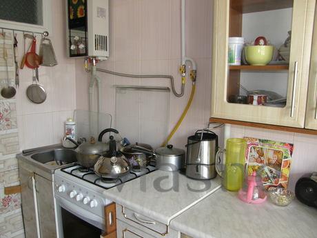 Cozy 2-bedroom apartment in the center o, Alushta - apartment by the day