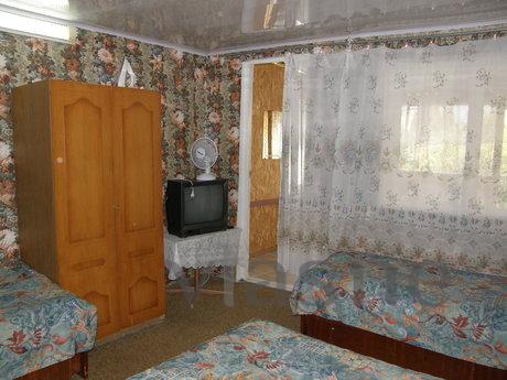 Private sector in Alushta, Alushta - apartment by the day