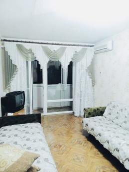 Rent an apartment with a sea view, Berdiansk - günlük kira için daire