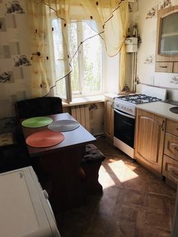 Rent an apartment with a sea view, Berdiansk - günlük kira için daire