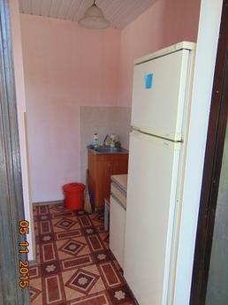 Cheap accommodation near the sea, Yevpatoriya - apartment by the day
