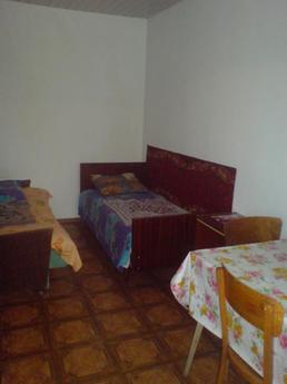 Cheap accommodation near the sea, Yevpatoriya - apartment by the day