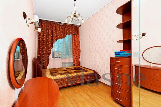 One bedroom apartment on the Theatre Sq, Rostov-on-Don - günlük kira için daire