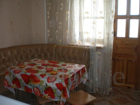 Cozy 2-bedroom apartment, Saky - apartment by the day
