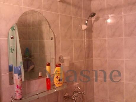 Cozy, clean 2-bedroom apartment, Bryansk - apartment by the day