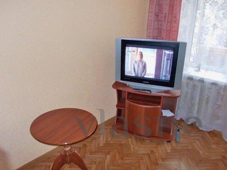 2-кімнатна 'економ' в центрі Вор, Воронеж - квартира подобово