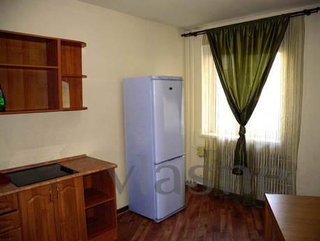3-bedroom in the center, in the new hous, Voronezh - günlük kira için daire