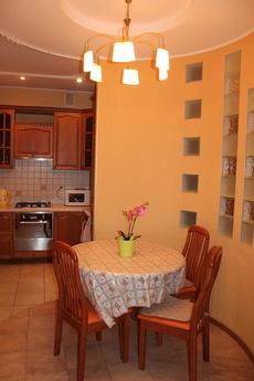 For rent apartment center Krasnaya euro, Krasnodar - günlük kira için daire