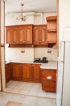 apartment with a good repair, with furniture, appliances, go