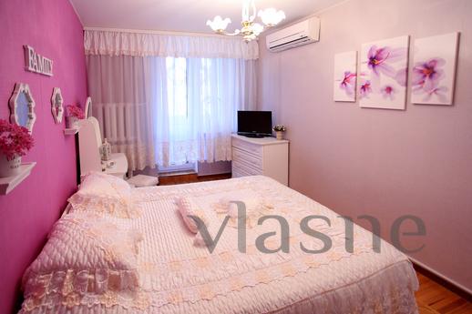 3-bedroom. Apartment - 15 min. to the se, Yevpatoriya - mieszkanie po dobowo
