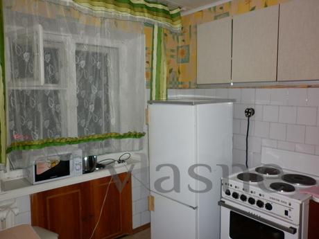 Comfortable, cozy one-bedroom apartment, Bratsk - günlük kira için daire