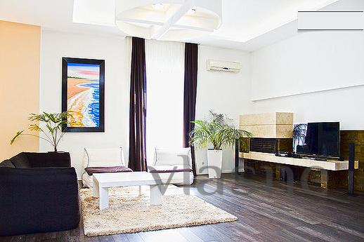 House of Class 'VIP +', 2 minu, Odessa - apartment by the day