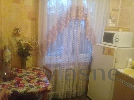 Rent daily, hourly comfortable apartment, Okhtyrka - mieszkanie po dobowo