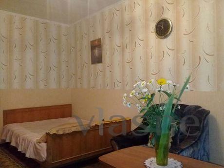 Rent daily, hourly comfortable apartment, Okhtyrka - günlük kira için daire