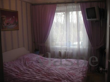 2nd cozy apartment in the area rarkrvoy, Kyiv - günlük kira için daire