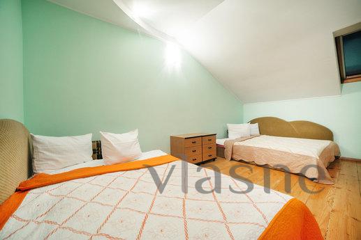 Altı için büyük üç yatak odalı daireler, Lviv - günlük kira için daire