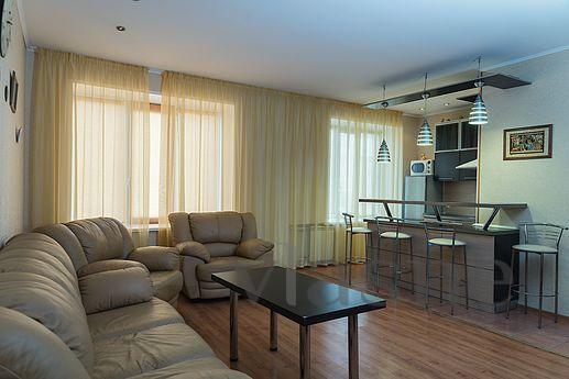Modern one bedroom apartment, Krasnoyarsk - günlük kira için daire