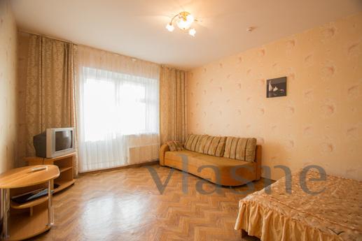 Cozy, spacious and affordable 1-bedroom apartment in the Sov