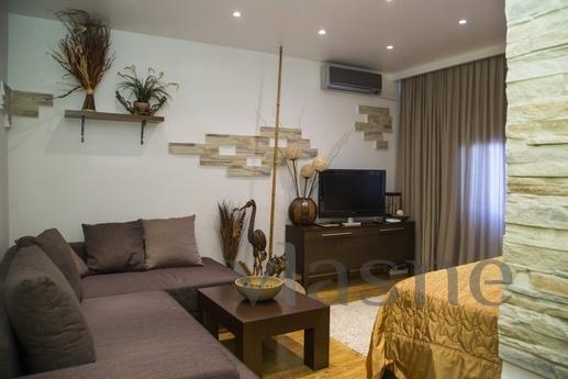 012 Spring Day, 7a, Красноярськ - квартира подобово