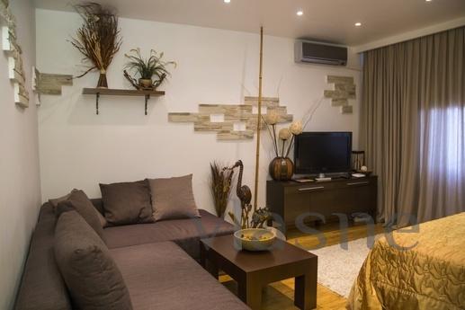 012 Spring Day, 7a, Красноярськ - квартира подобово