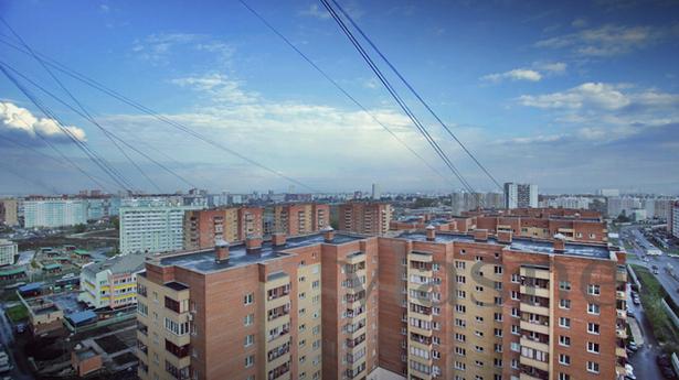 Daily 039 Vodopyanova 12, Krasnoyarsk - apartment by the day