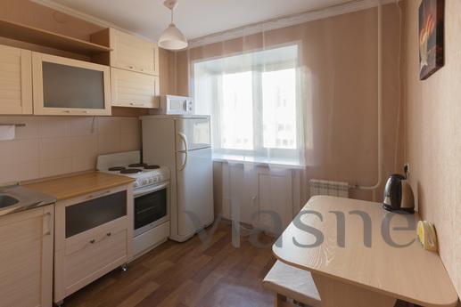 Daily 048 Surikov 6, Krasnoyarsk - apartment by the day