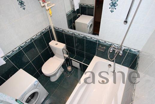 Daily 048 Surikov 6, Krasnoyarsk - apartment by the day