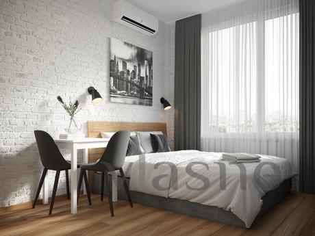 Cozy, clean new apartment with designer renovation overlooki