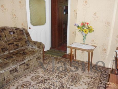Comfortable housing in the city center., Berdiansk - apartment by the day