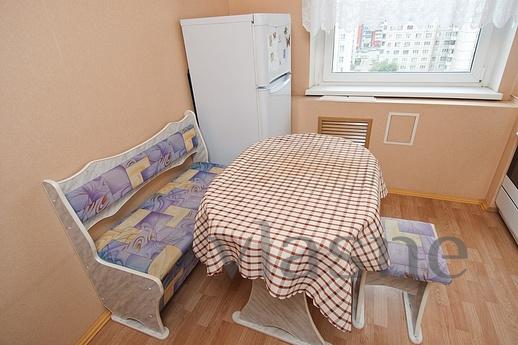 Chelyabinsk Molodogvardeitsev 39B, Chelyabinsk - günlük kira için daire