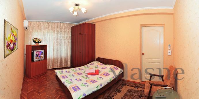 150 meters to the subway Polytechnic ins, Kyiv - apartment by the day