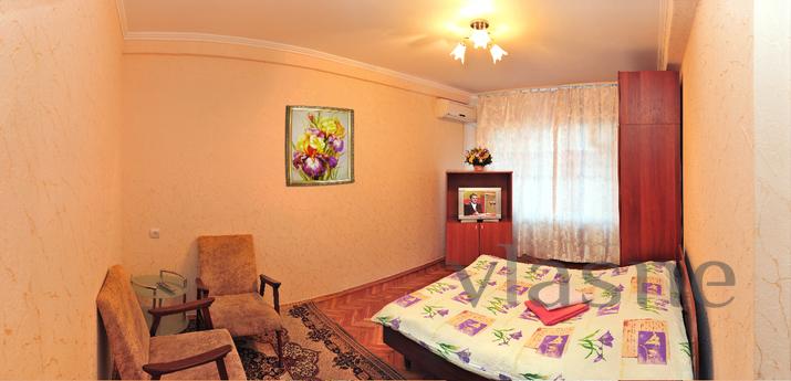 Apartment in the city center, 200 meters walk to the subway,