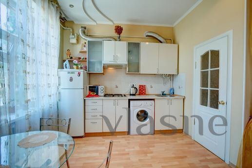 Rent 1k. Trinity / Rishelyevskaya, Odessa - apartment by the day