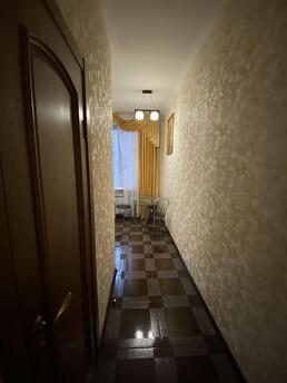 Luxury 2-bedroom apartment with WI-FI!, Dnipro (Dnipropetrovsk) - apartment by the day