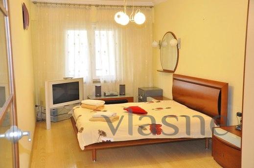 2 BR Apartment  for rent in new house, Odessa - günlük kira için daire