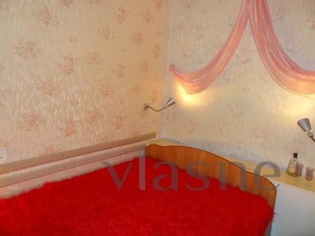 2 bedroom apartment in the center, Lipetsk - günlük kira için daire