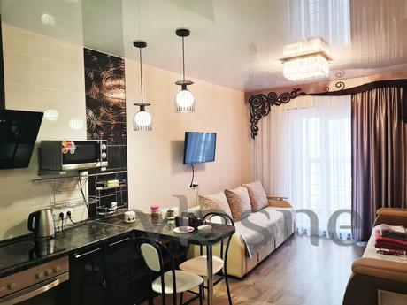 VINTAGE AND ATMOSPHERIC APARTMENT, Novosibirsk - apartment by the day