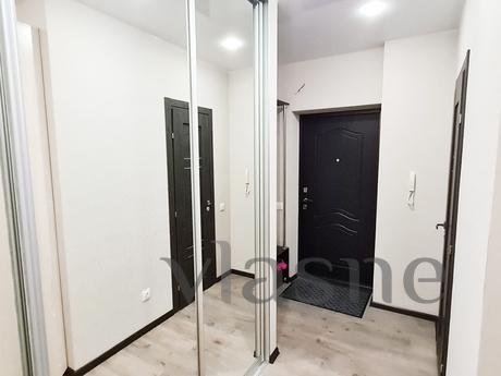 VINTAGE AND ATMOSPHERIC APARTMENT, Novosibirsk - apartment by the day