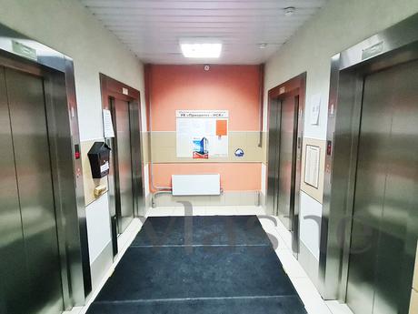 VINTAGE AND ATMOSPHERIC APARTMENT, Novosibirsk - apartment by the day