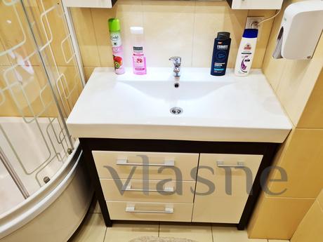 AMAZING APARTMENT, Novosibirsk - apartment by the day