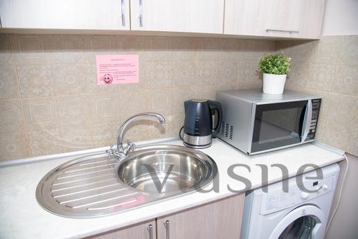 LIVE COMFORTABLY AND BE IN THE CENTER OF, Novosibirsk - apartment by the day