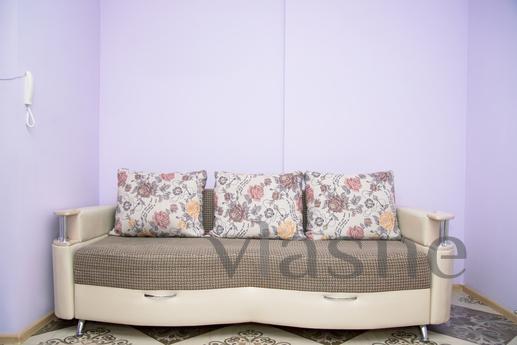 LIVE COMFORTABLY AND BE IN THE CENTER OF, Novosibirsk - apartment by the day